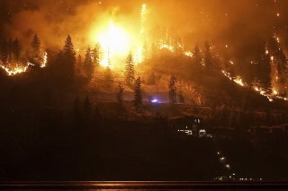 Les incendies touchent aussi le nord du Canada, notamment la capitale des Territoires du Nord-Ouest, Yellowknife (image symbolique).